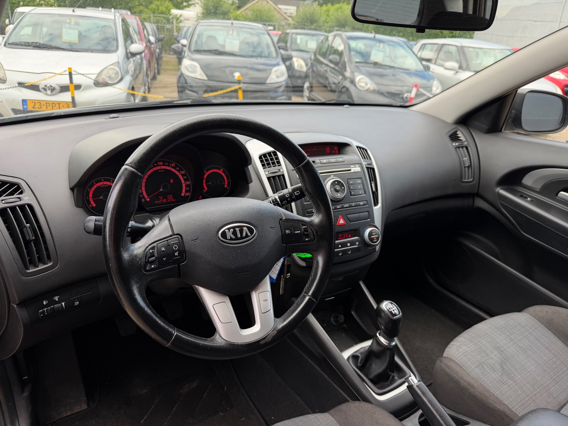 Foto van Kia Cee D