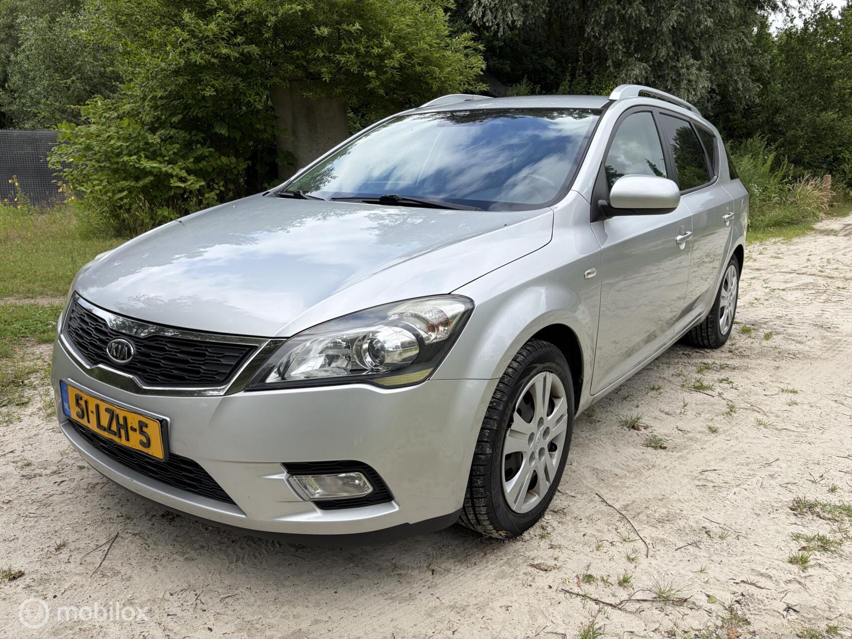Foto van Kia Cee D
