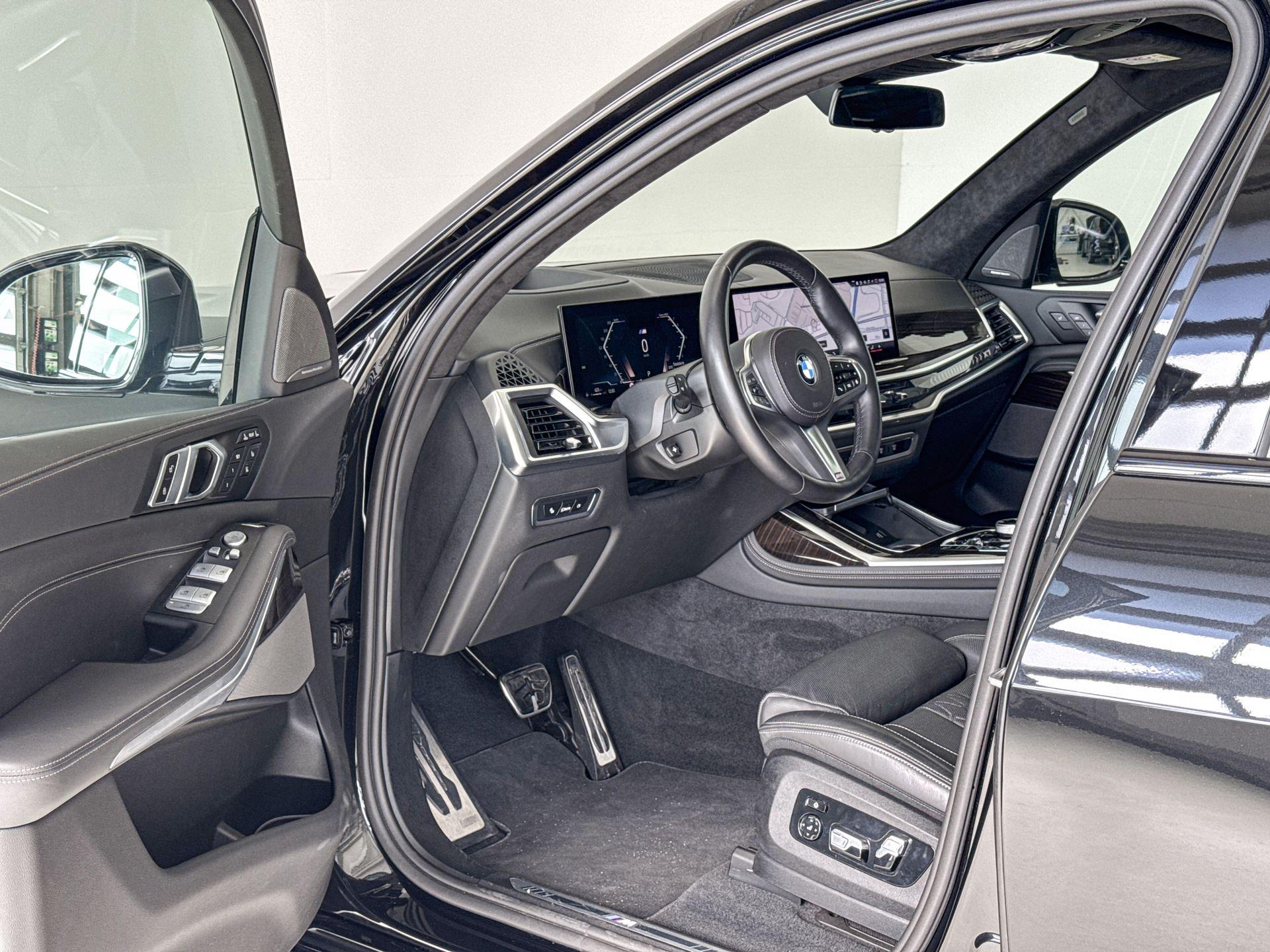 Foto van BMW X7 Xdrive40i