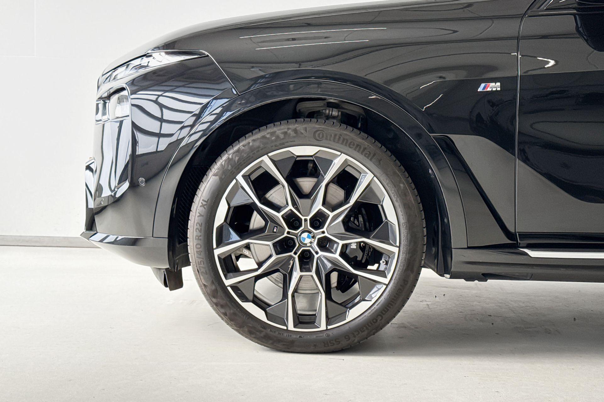 Foto van BMW X7 Xdrive40i