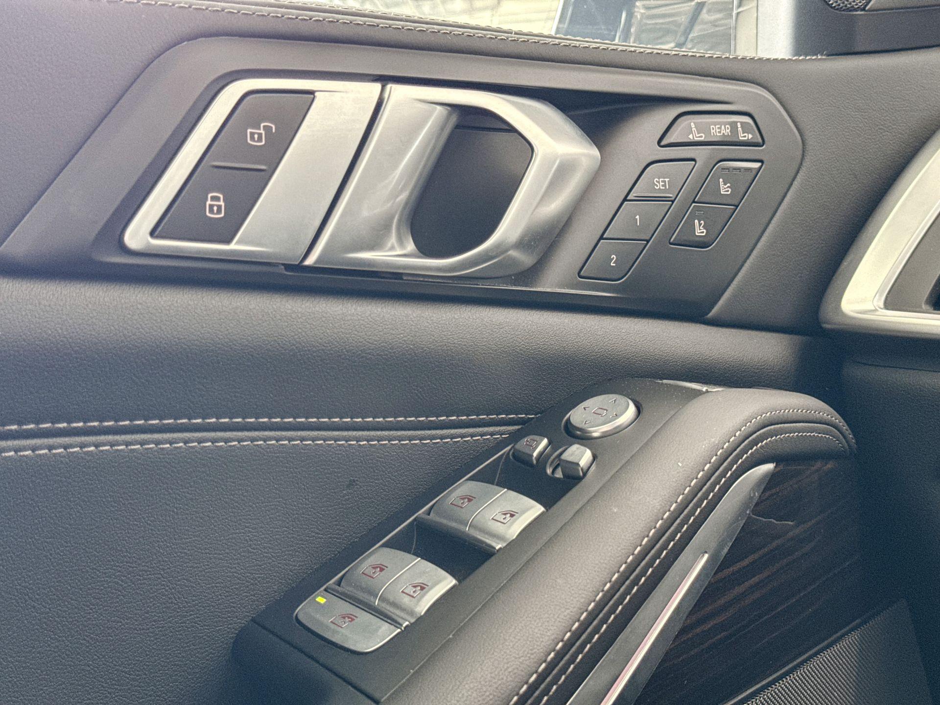 Foto van BMW X7 Xdrive40i