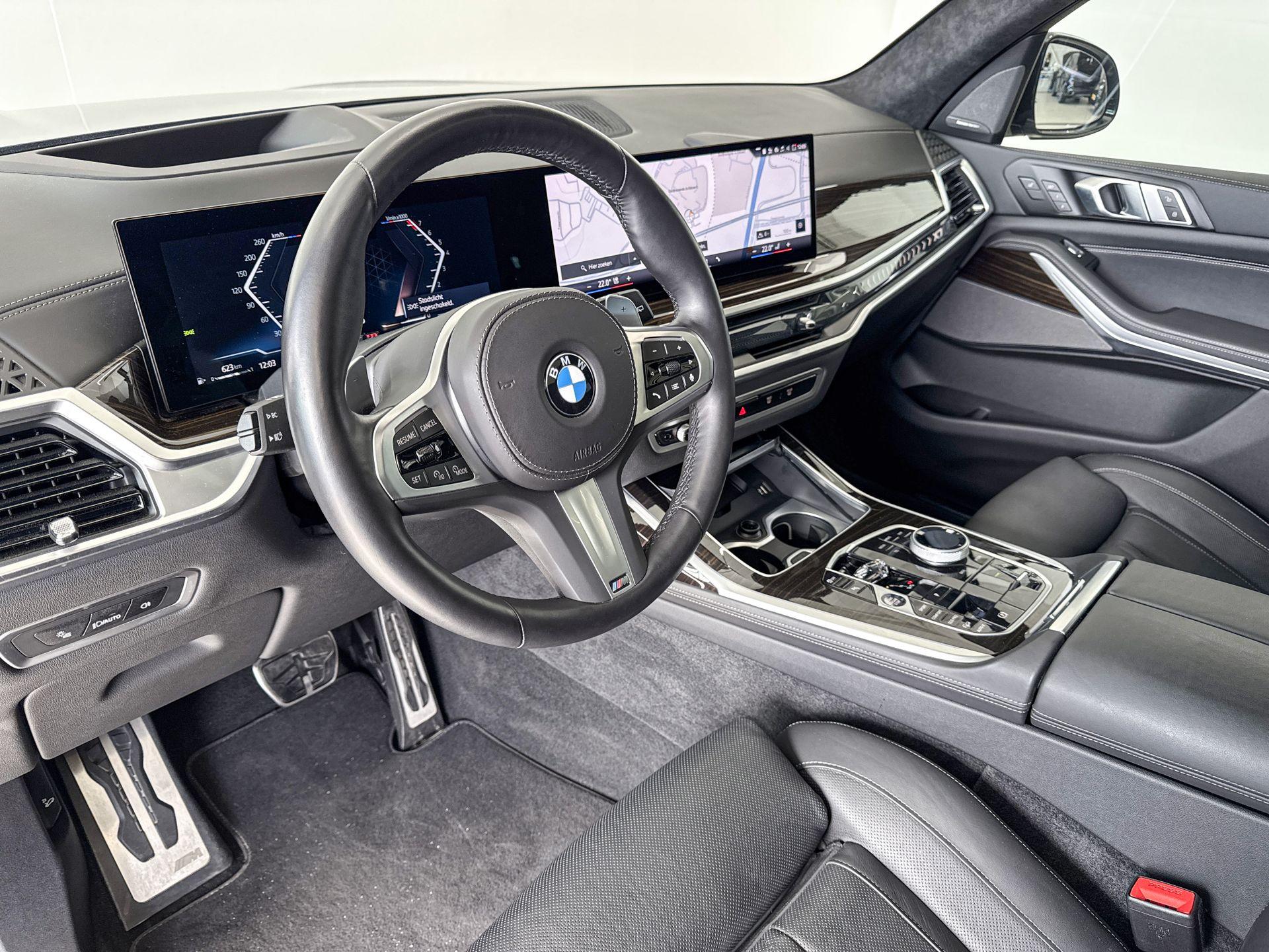 Foto van BMW X7 Xdrive40i