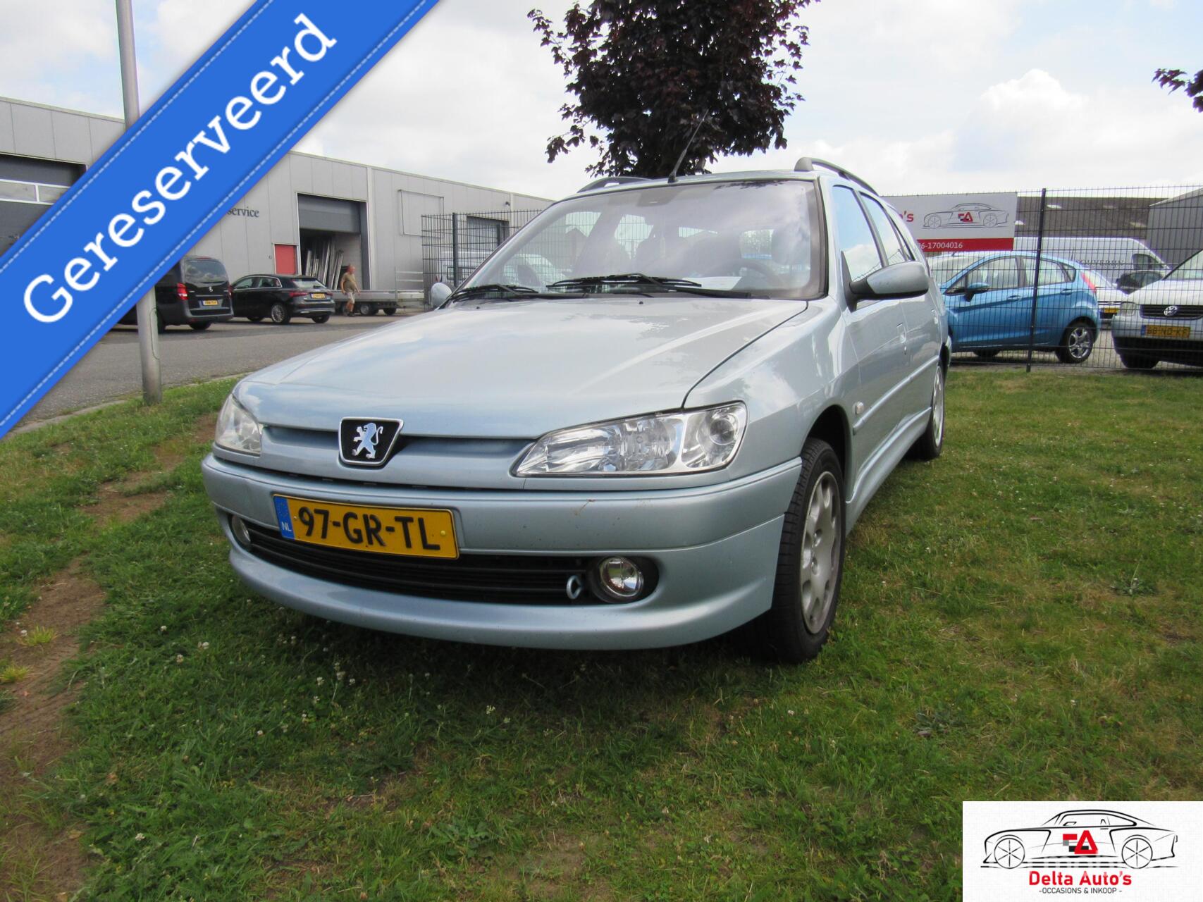 Peugeot 306 1.6 XT Automaat! 2001 - voorkant