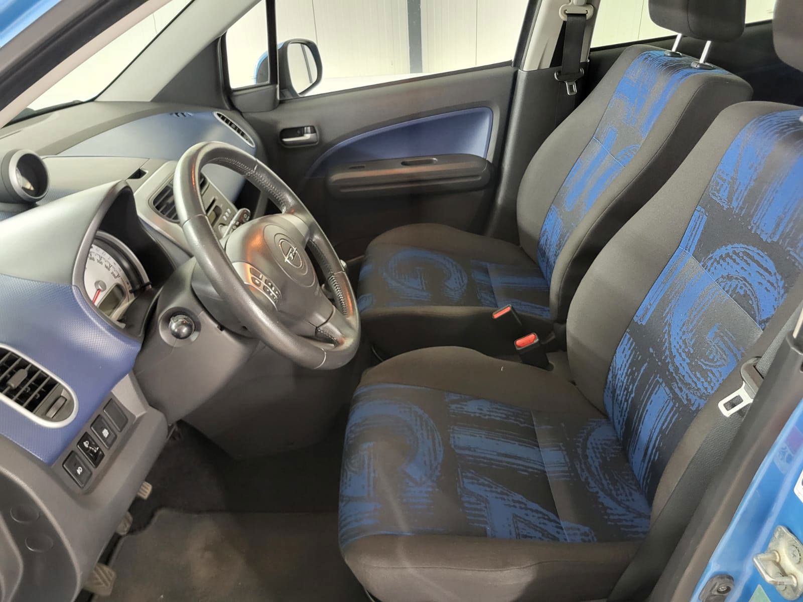 Foto van Opel Agila