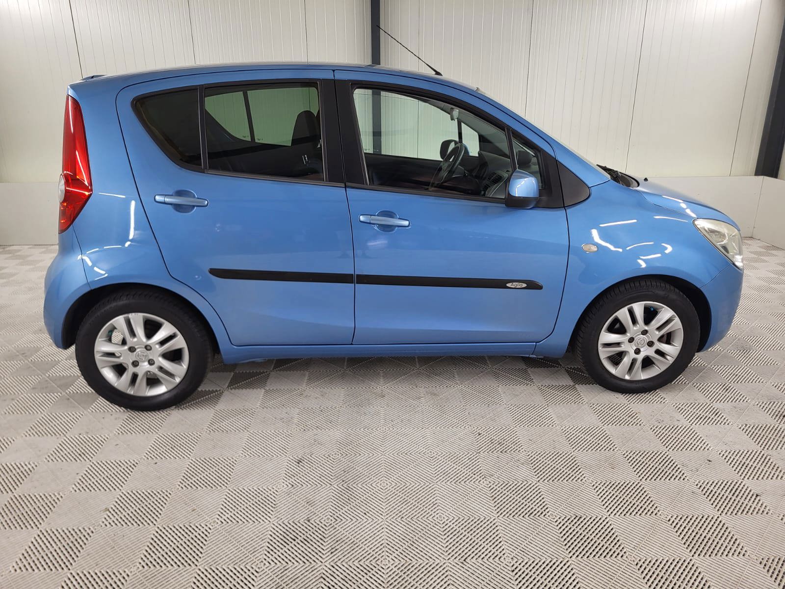 Foto van Opel Agila