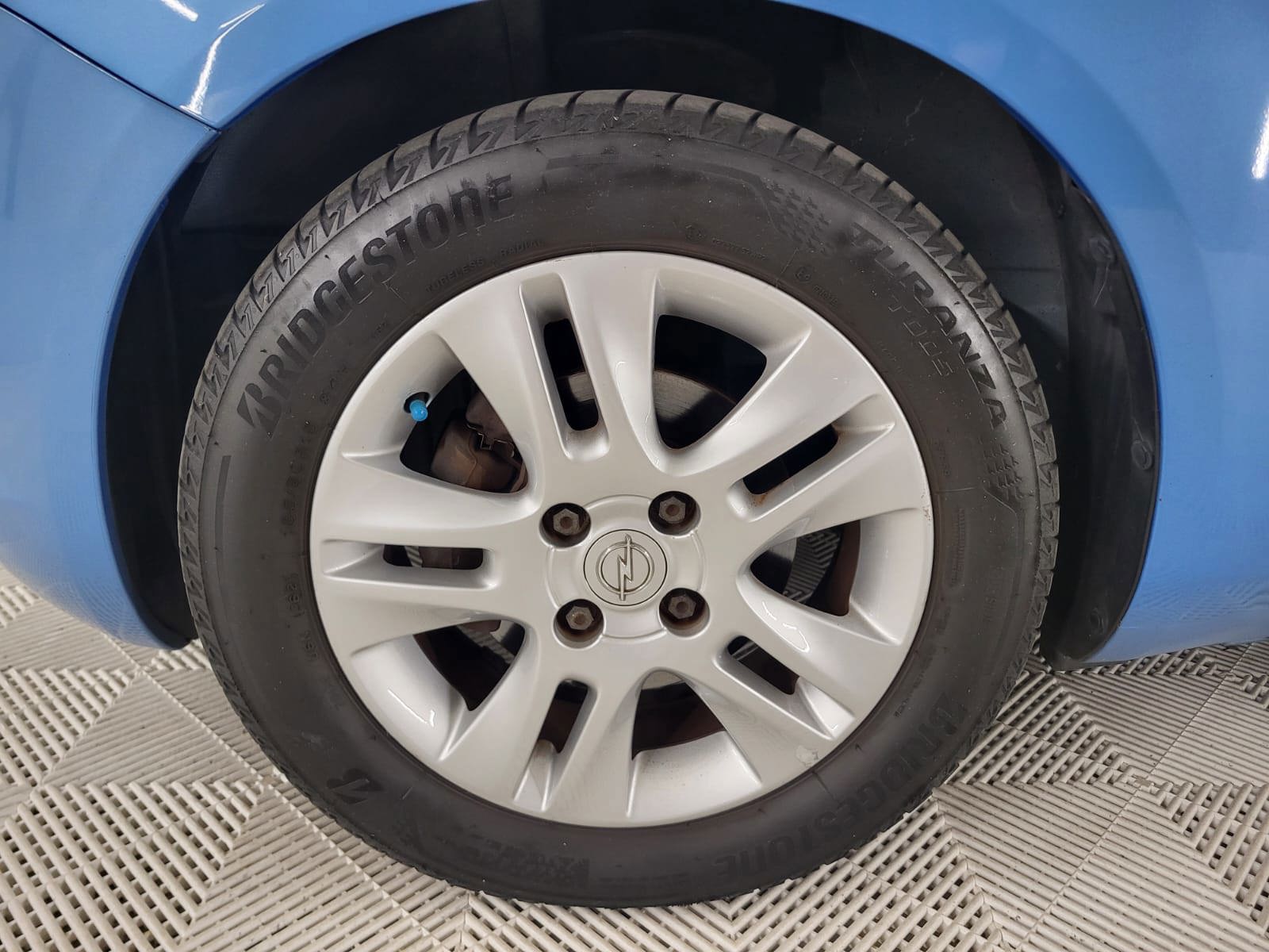Foto van Opel Agila