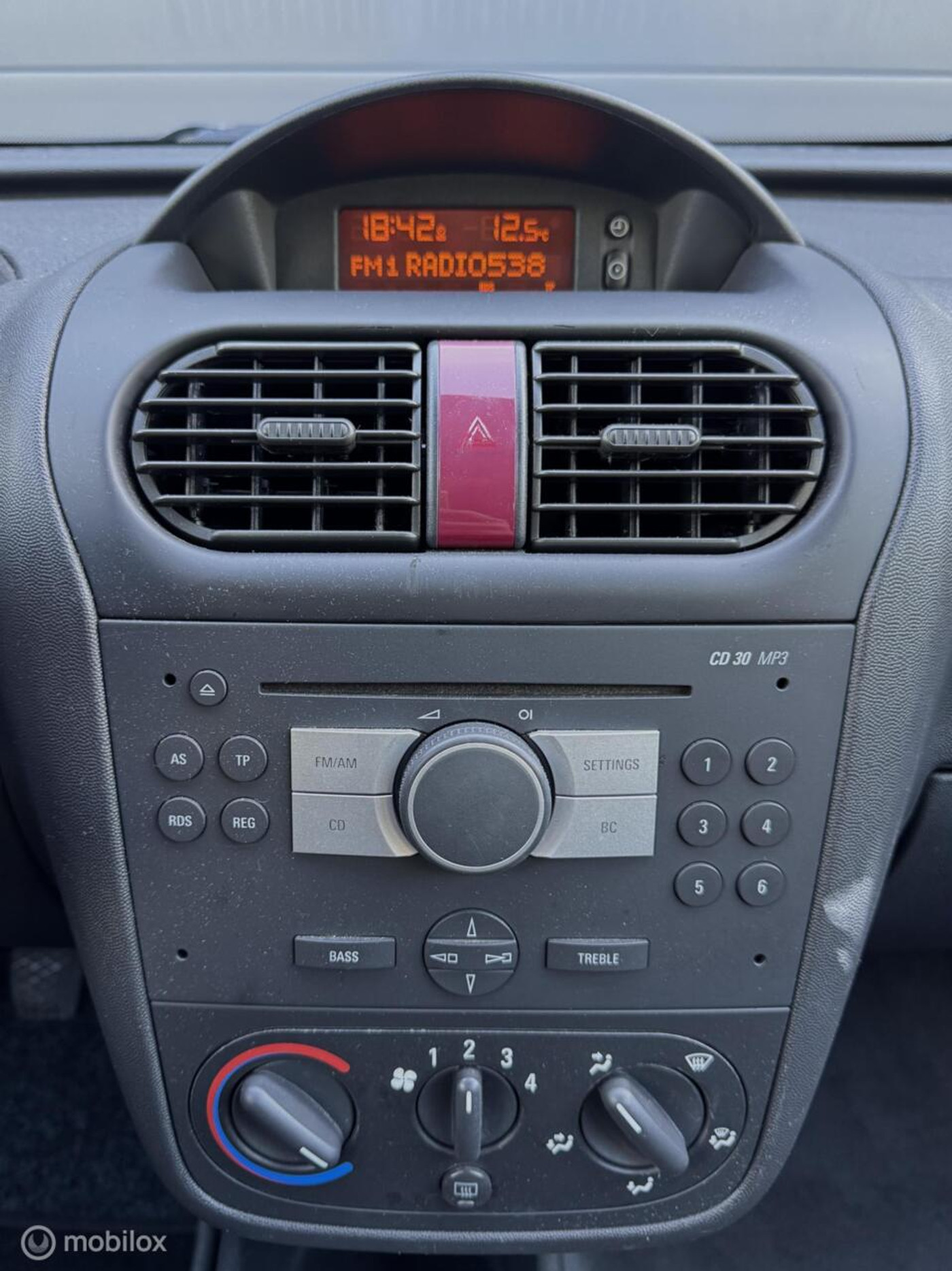 Foto van Opel Corsa-c