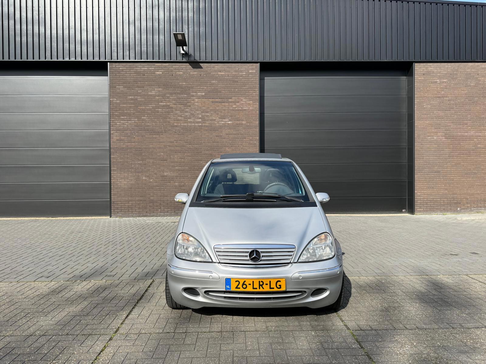 Foto van Mercedes-Benz A 190