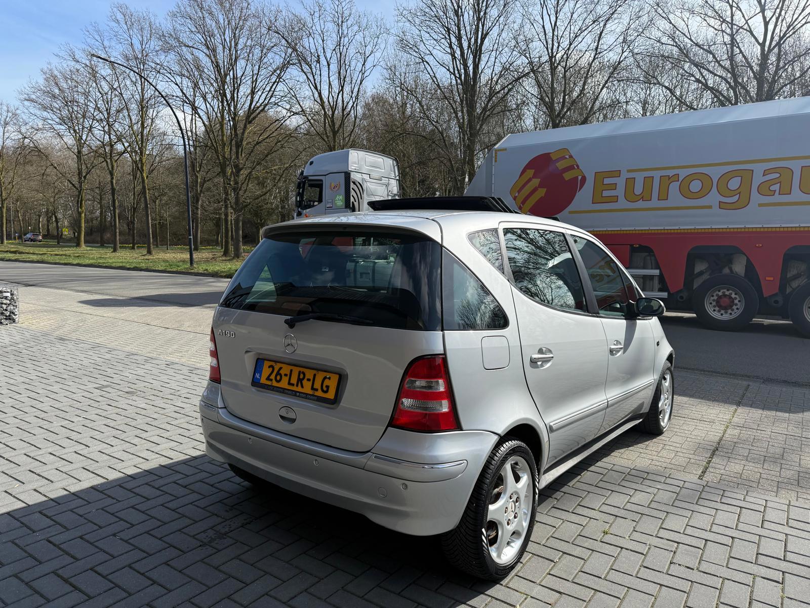 Foto van Mercedes-Benz A 190