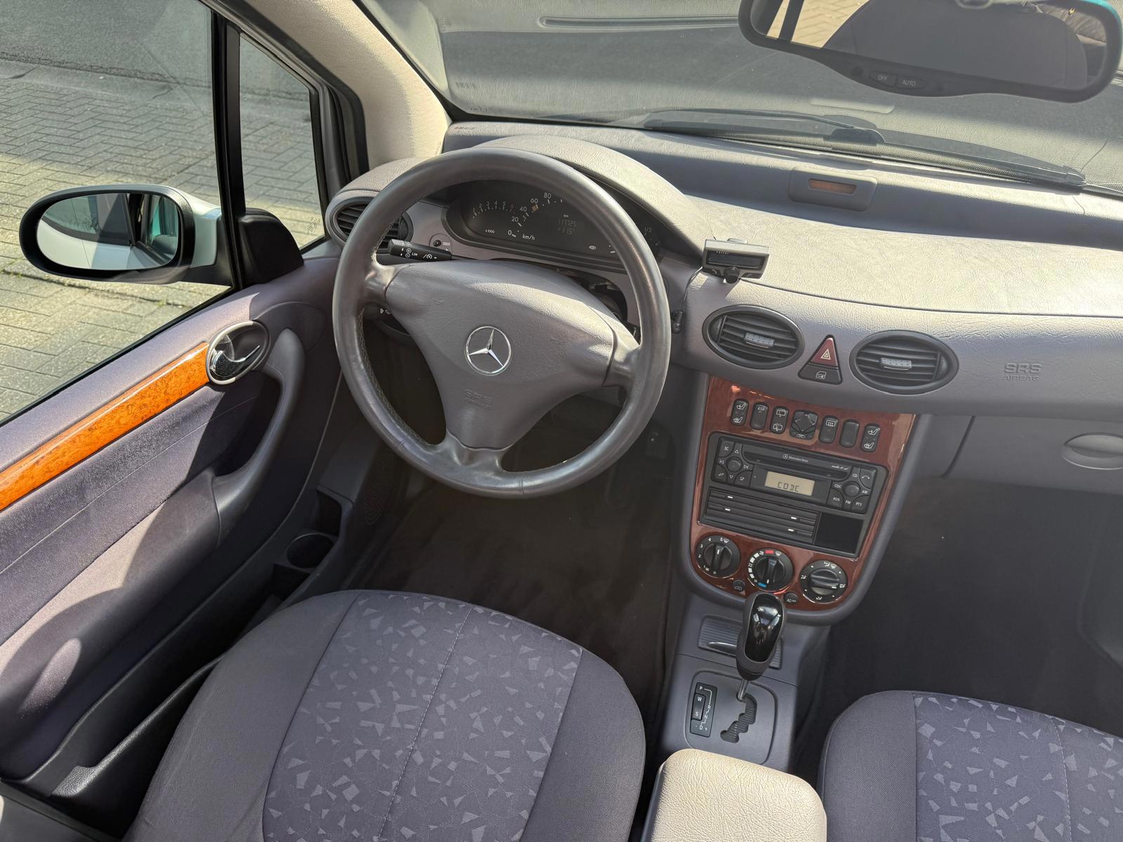 Foto van Mercedes-Benz A 190