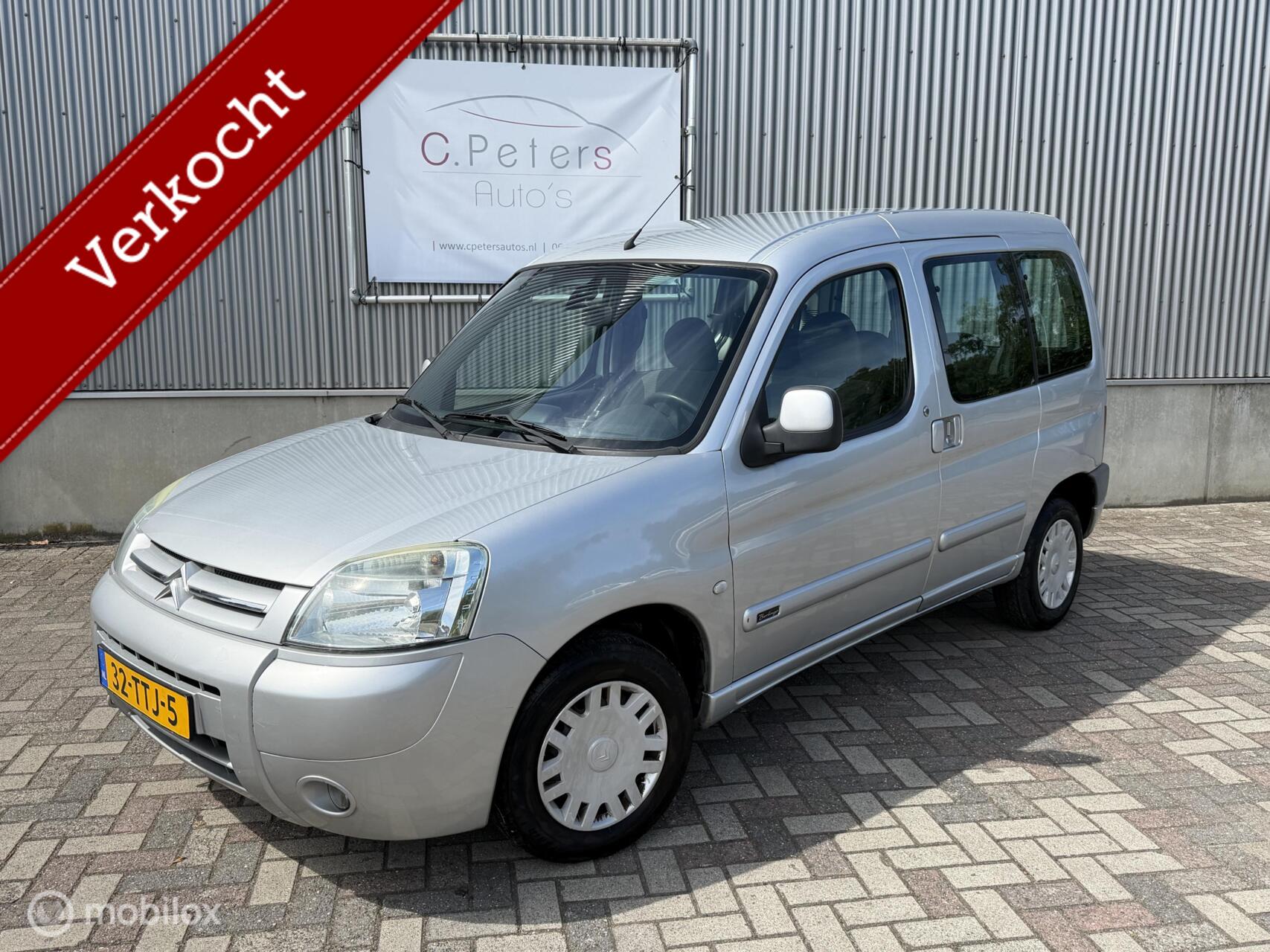Citroen Berlingo 1.4i Cinqspace Club 2006 / Airco / Trekhaak / Nieuwe apk / NAP 2006 - voorkant