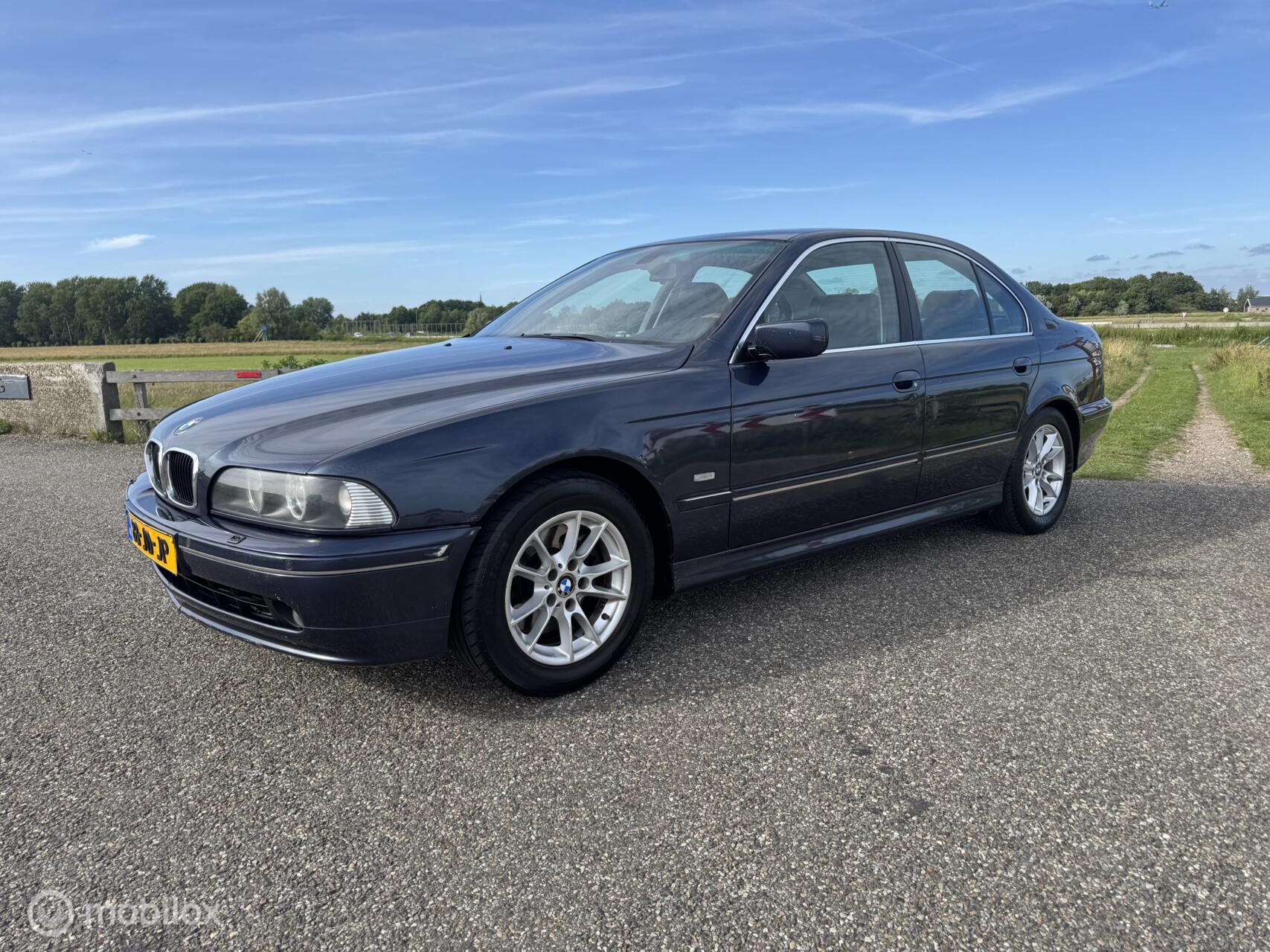 BMW 5er Reihe 530d 2002 - voorkant