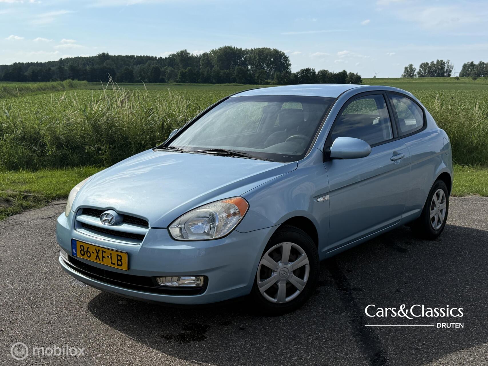 Foto van HYUNDAI ACCENT