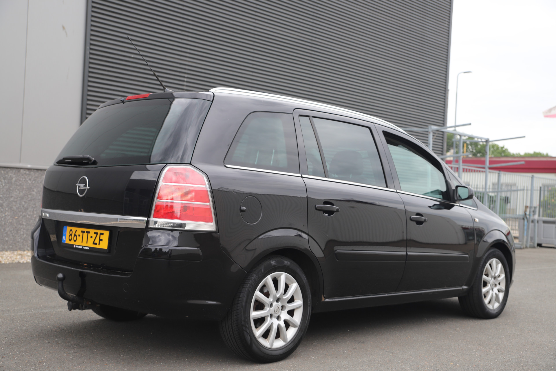 Foto van Opel Zafira