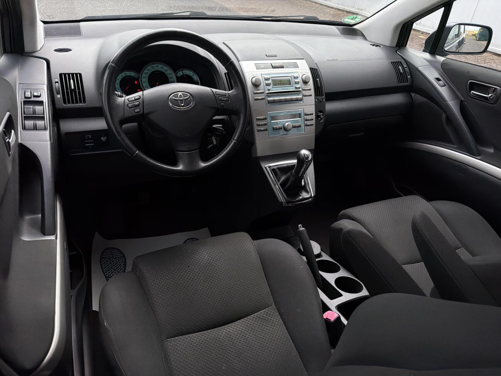 Foto van Toyota Toyota Corolla Verso