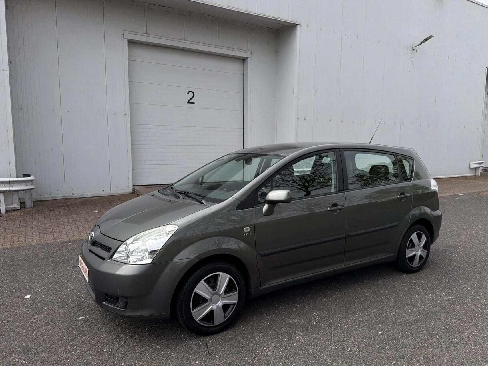 Foto van Toyota Toyota Corolla Verso