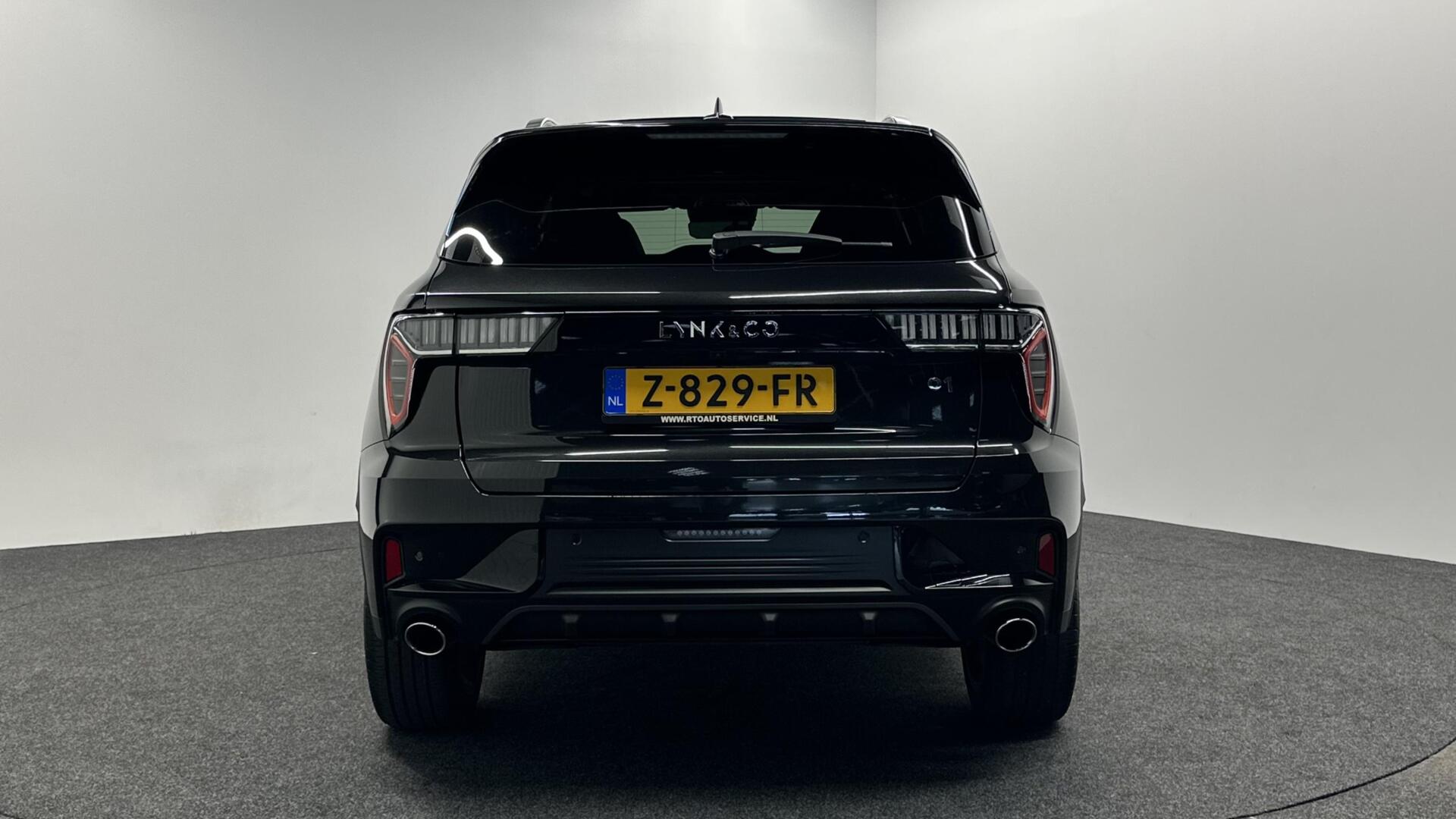 Foto van LYNK & Co 01