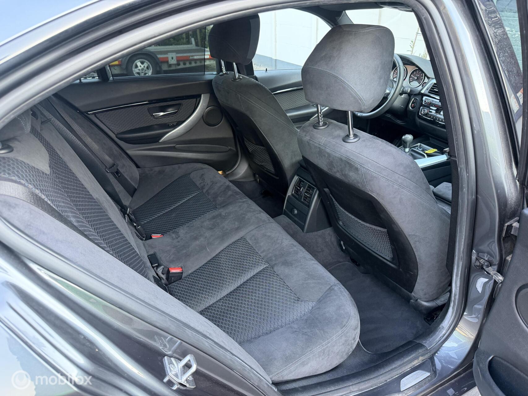 Foto van BMW 318i