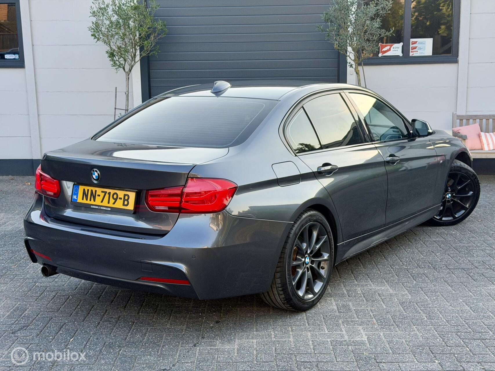 Foto van BMW 318i