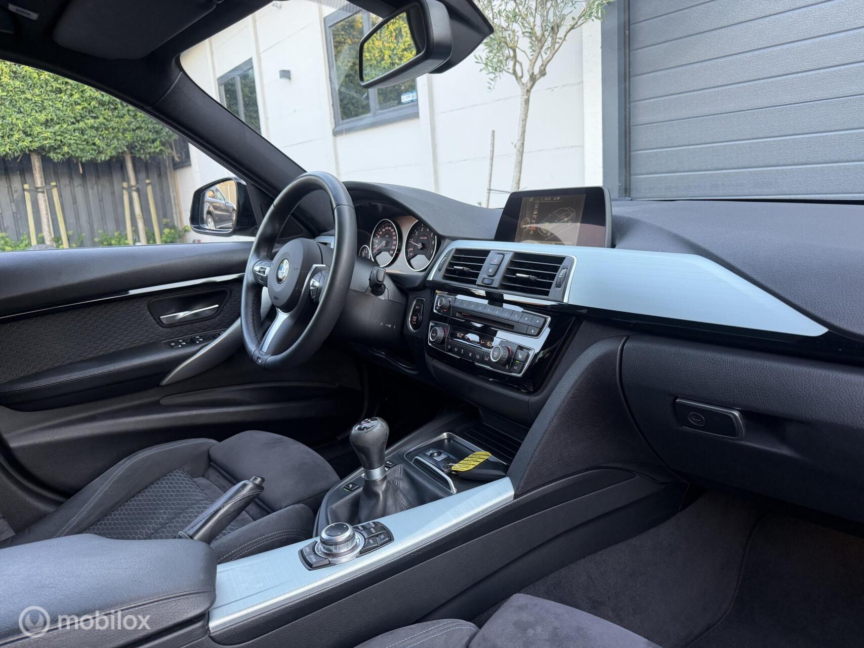 Foto van BMW 318i