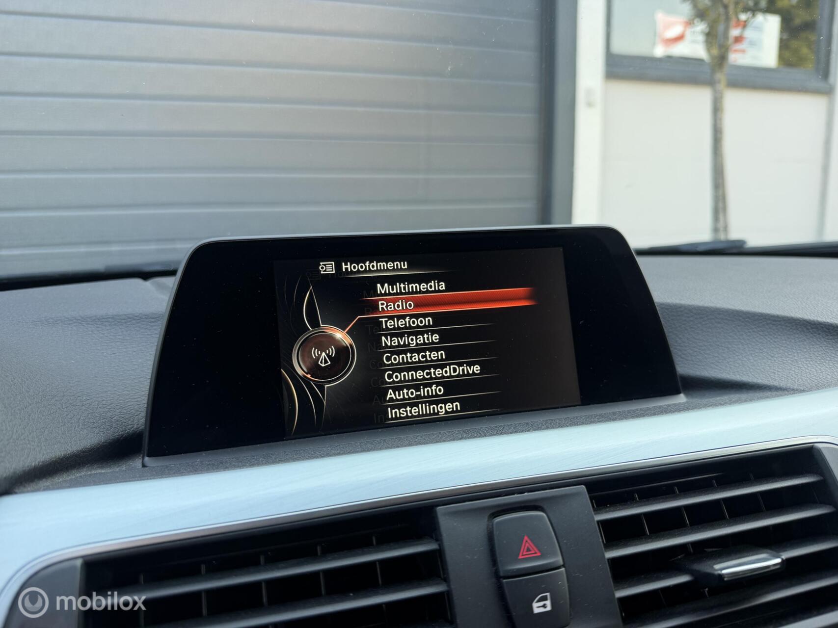 Foto van BMW 318i