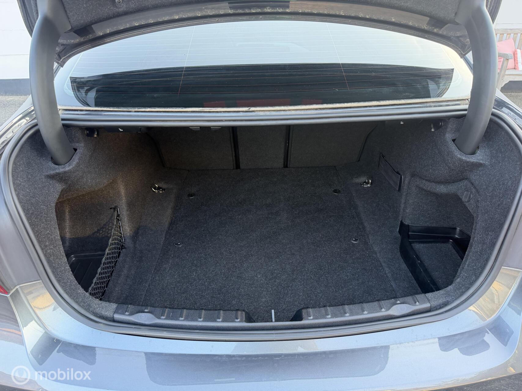Foto van BMW 318i