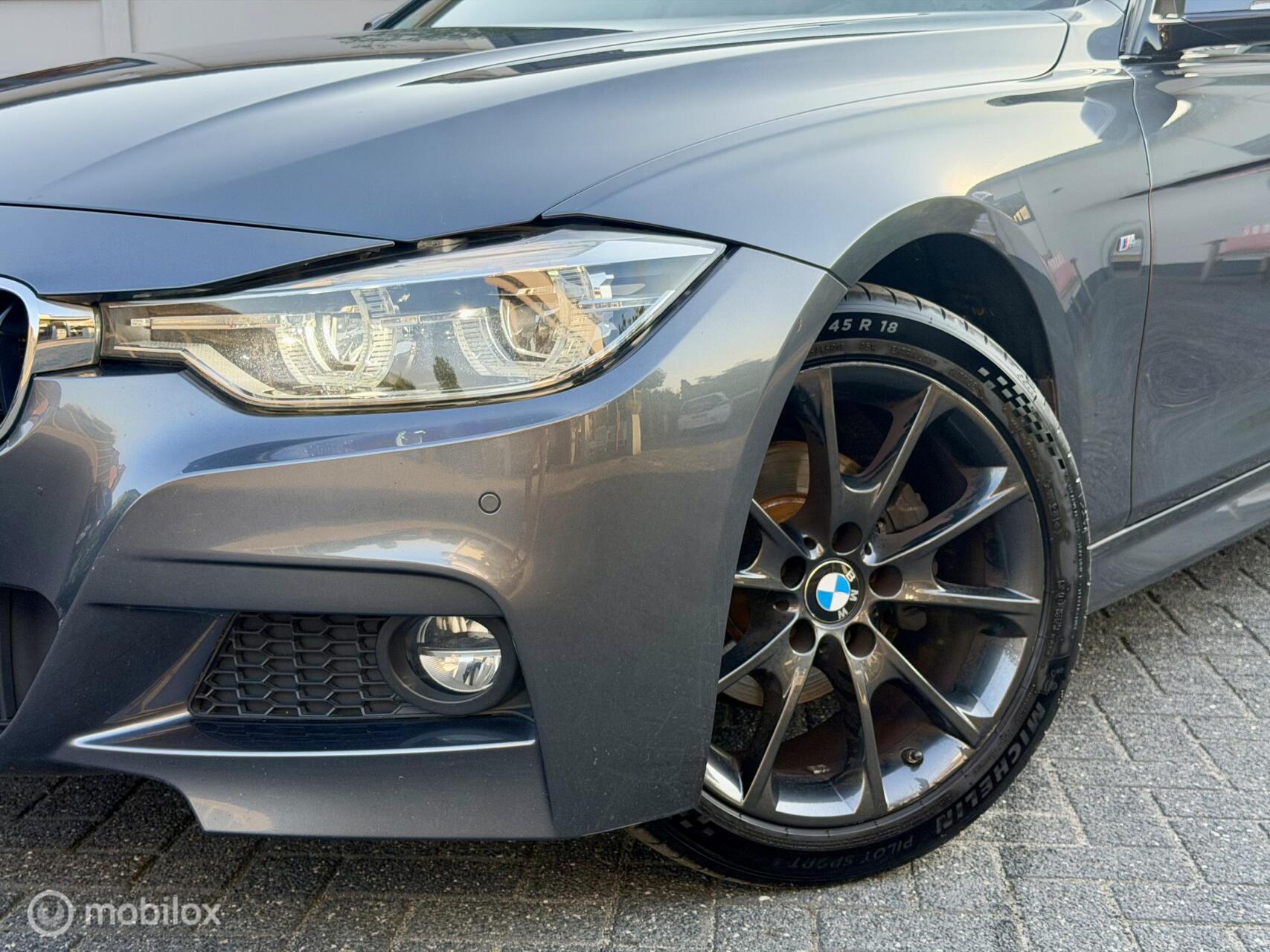 Foto van BMW 318i