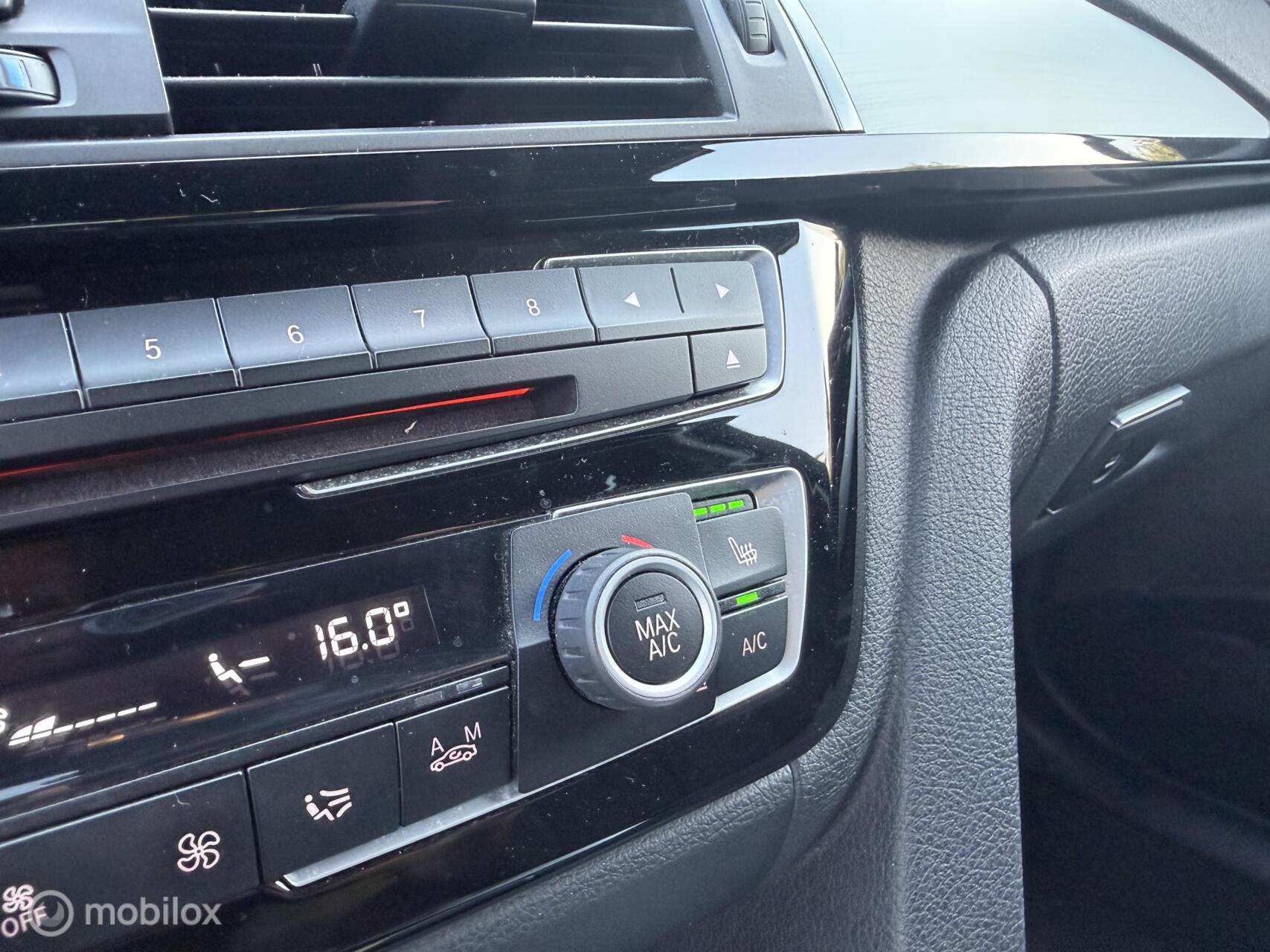 Foto van BMW 318i