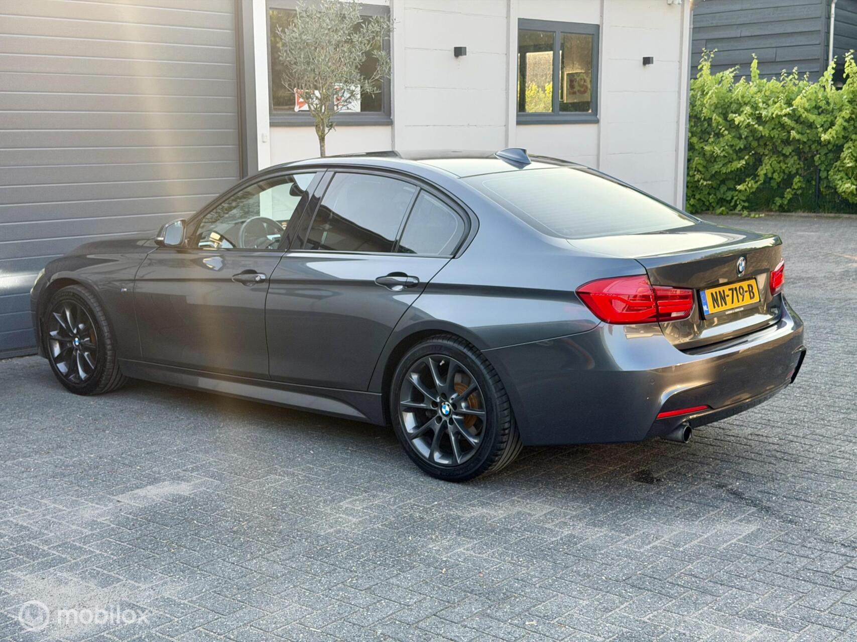 Foto van BMW 318i