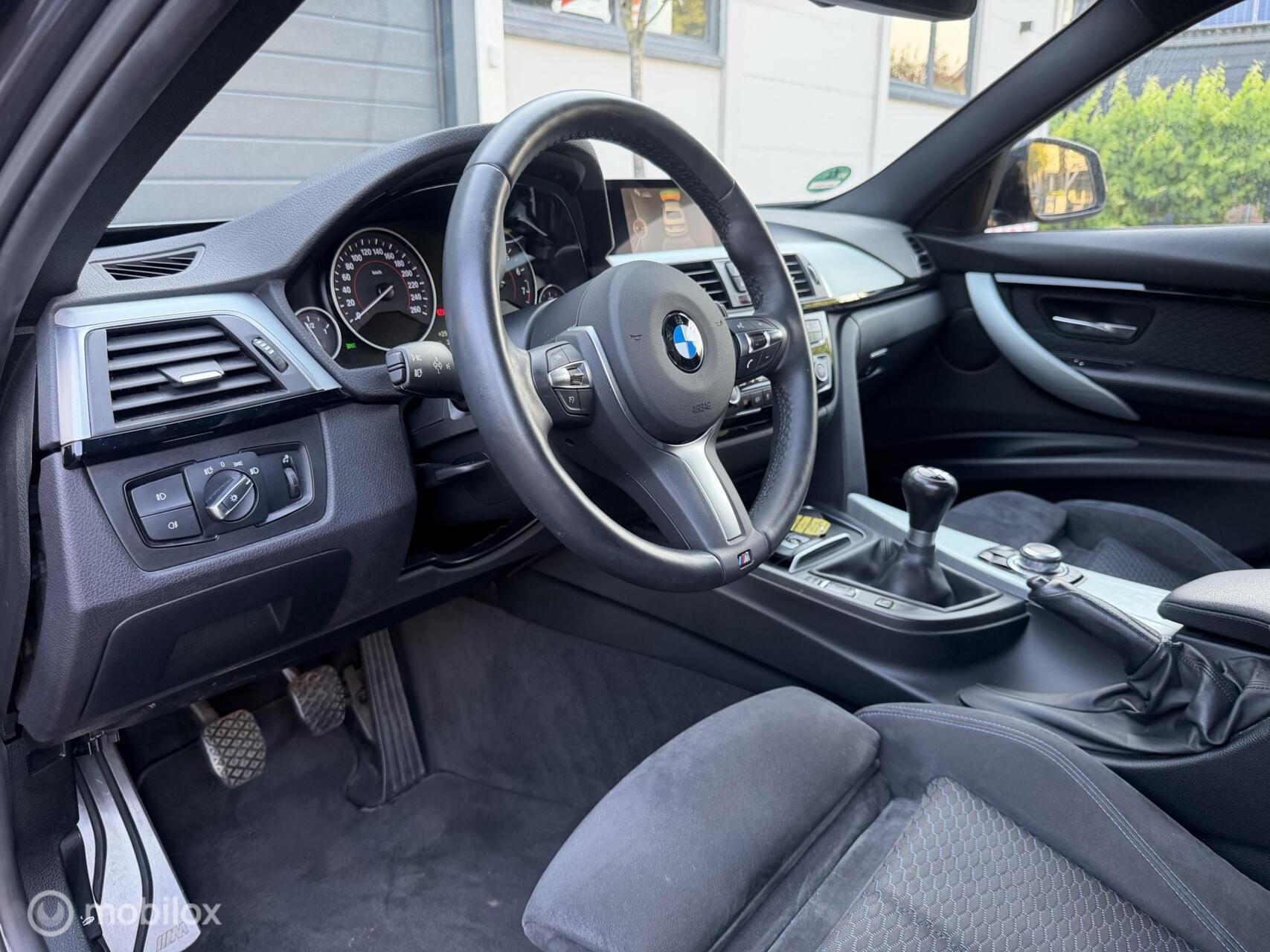 Foto van BMW 318i