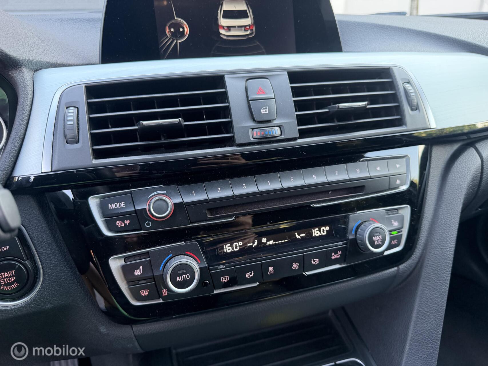 Foto van BMW 318i