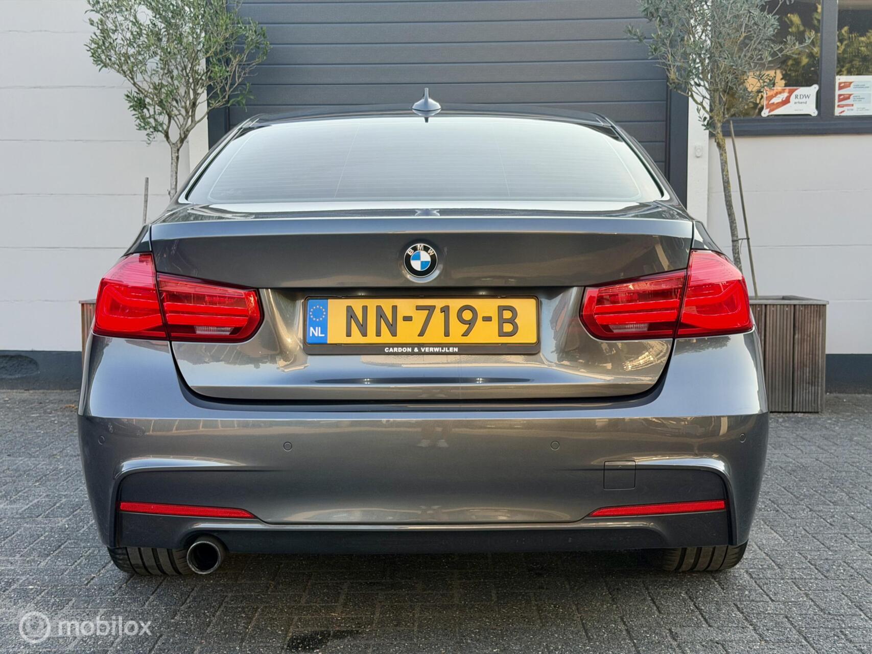 Foto van BMW 318i