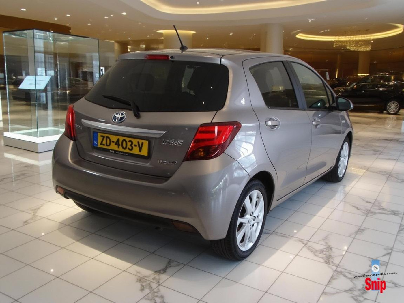 Foto van Toyota Toyota Yaris Hybrid