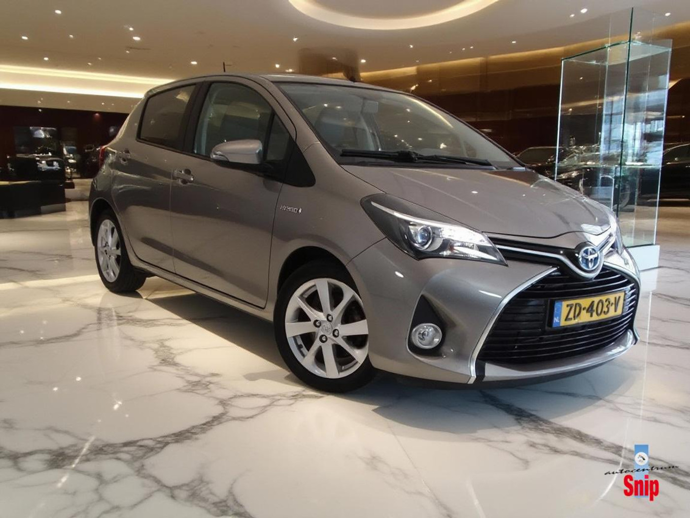 Foto van Toyota Toyota Yaris Hybrid