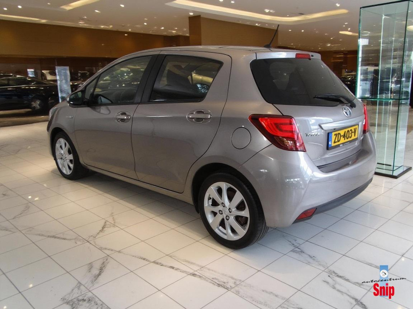 Foto van Toyota Toyota Yaris Hybrid