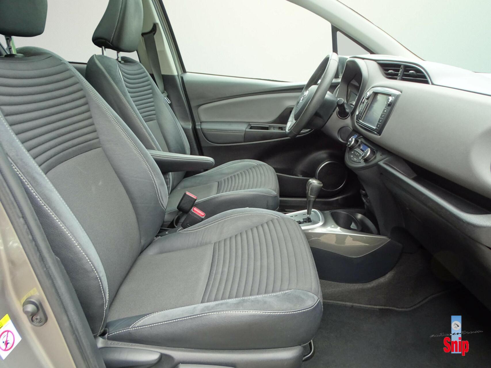 Foto van Toyota Toyota Yaris Hybrid