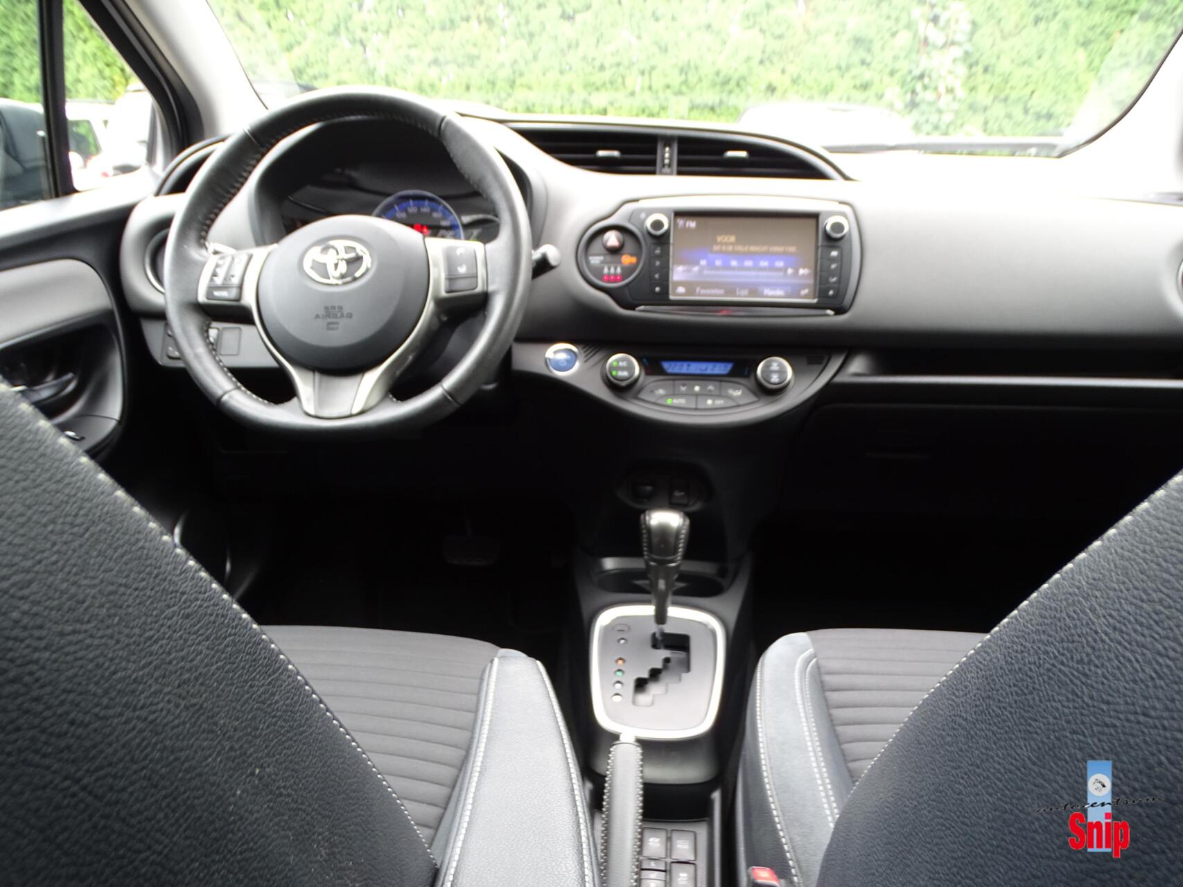 Foto van Toyota Toyota Yaris Hybrid