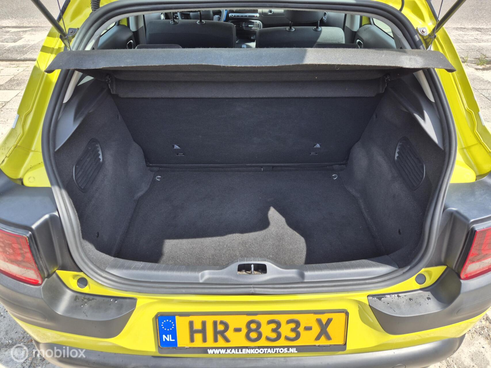 Foto van Citroen C4 Cactus
