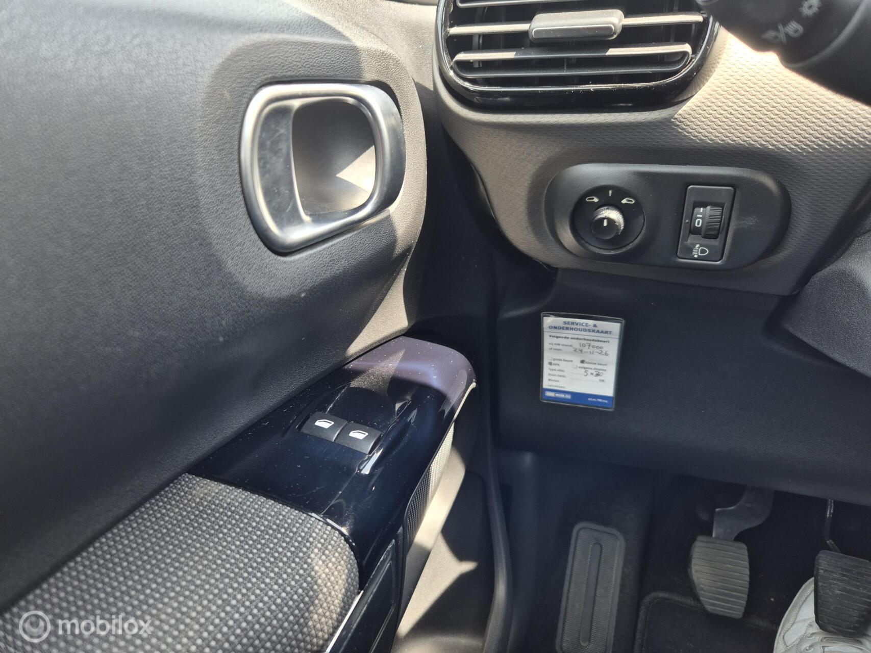 Foto van Citroen C4 Cactus