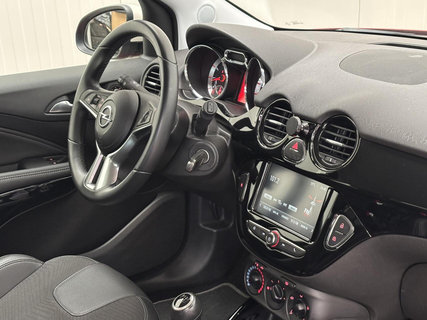Foto van Opel Adam