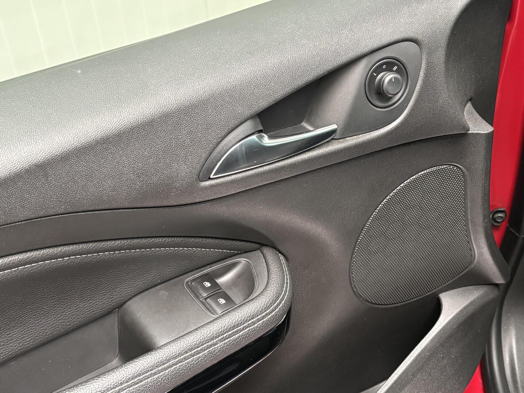 Foto van Opel Adam