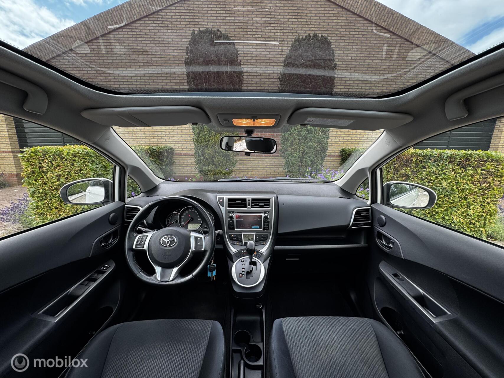 Foto van Toyota Toyota Verso-s