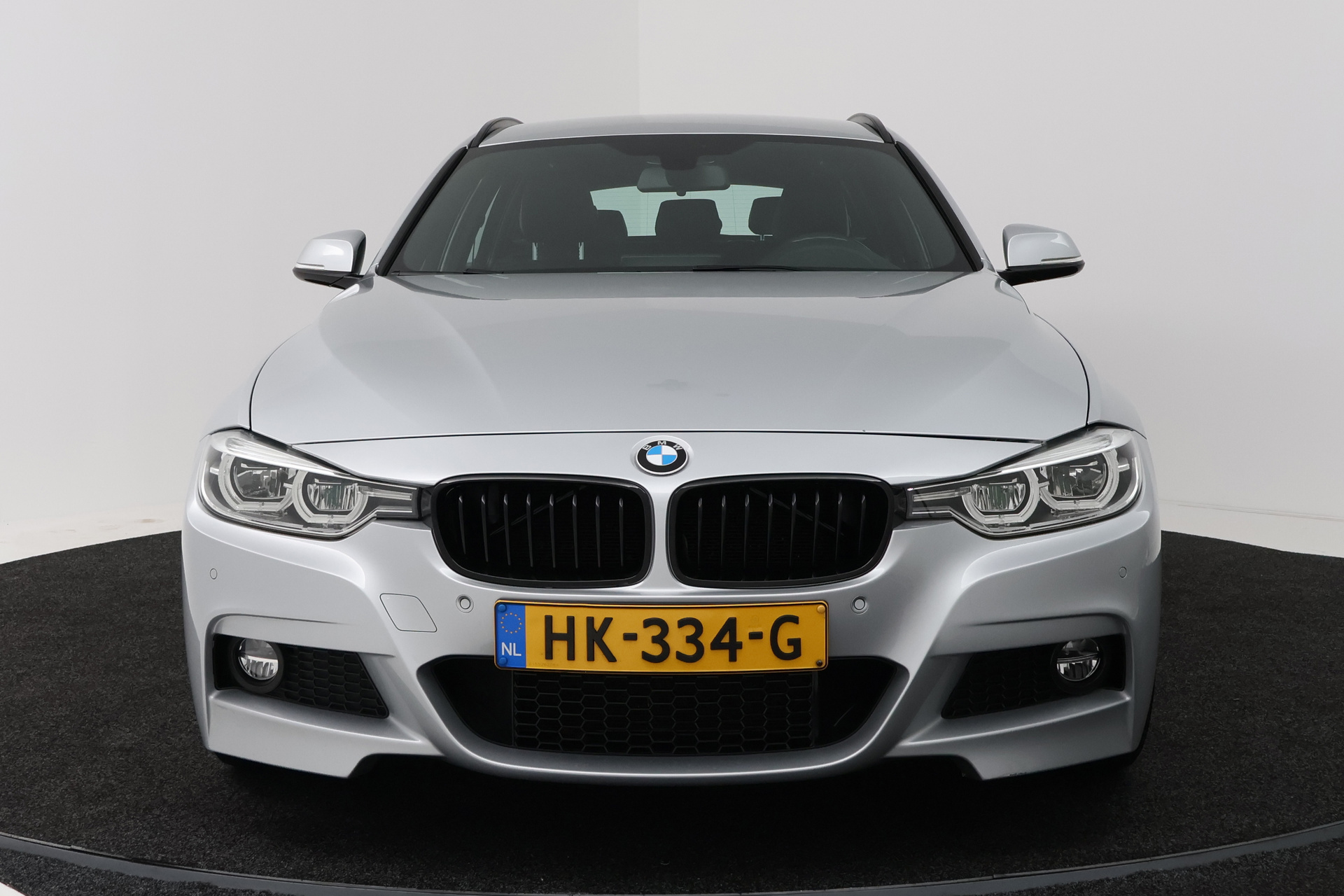 Foto van BMW 320i