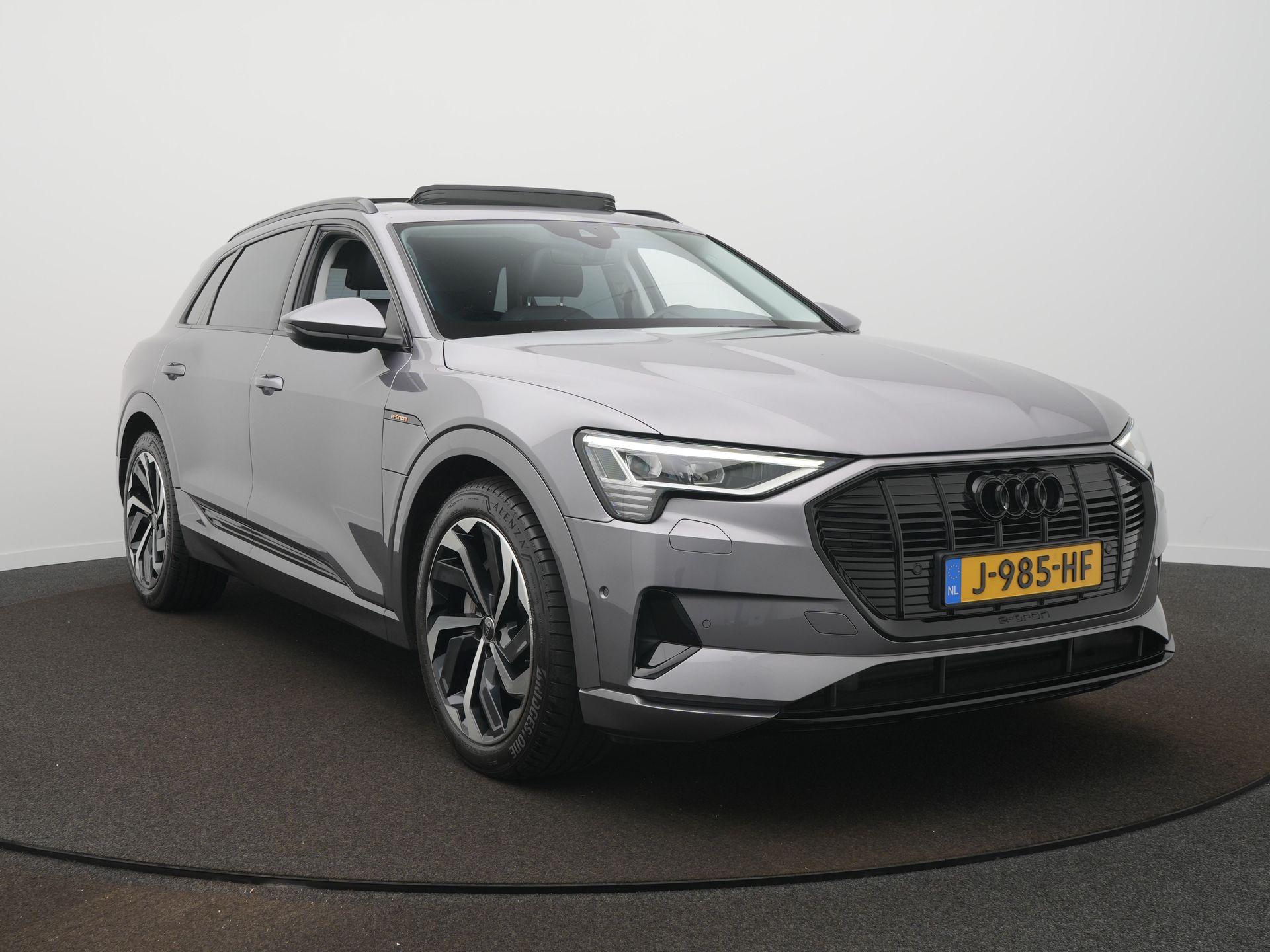 Foto van Audi E-tron