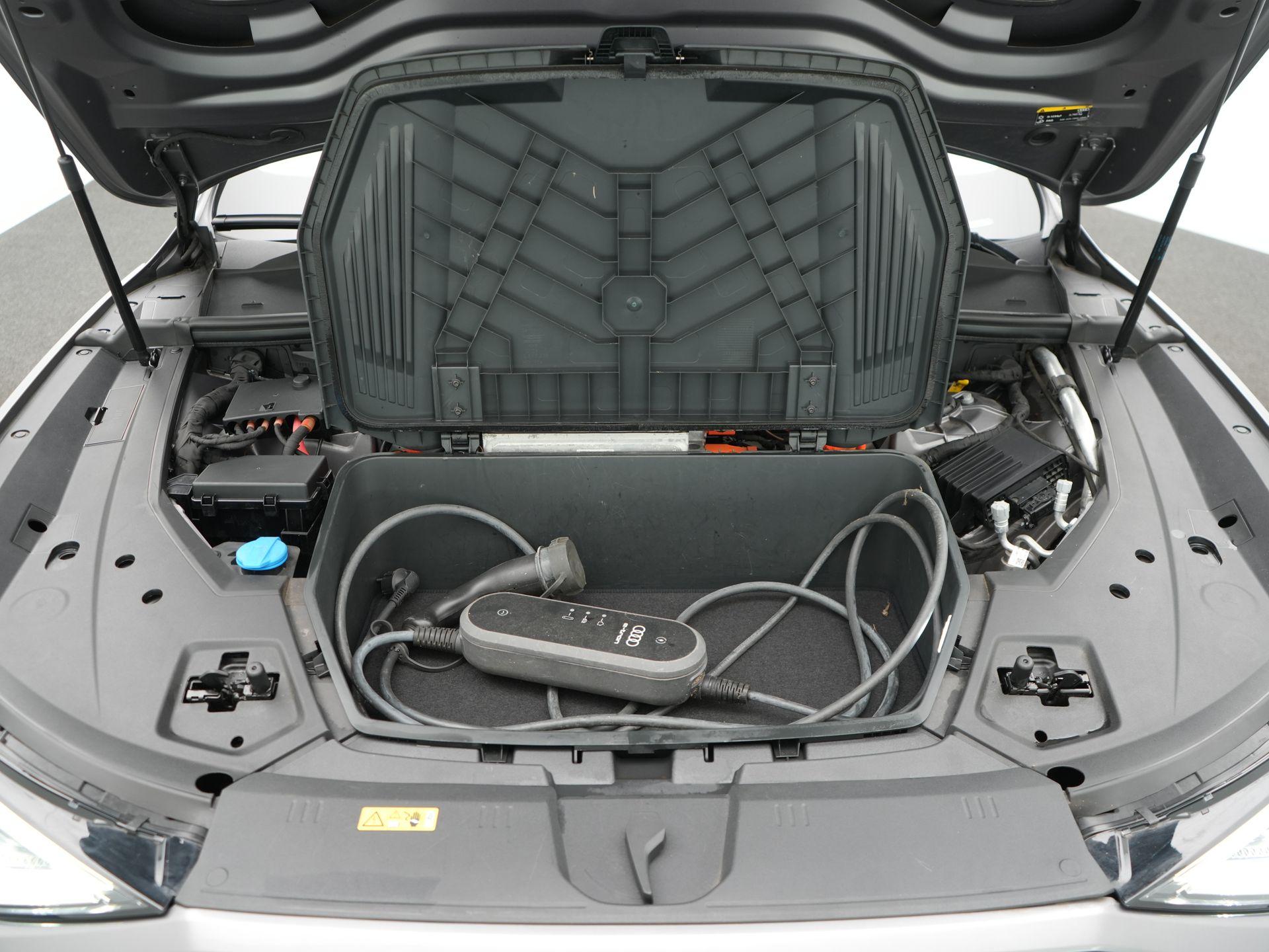 Foto van Audi E-tron