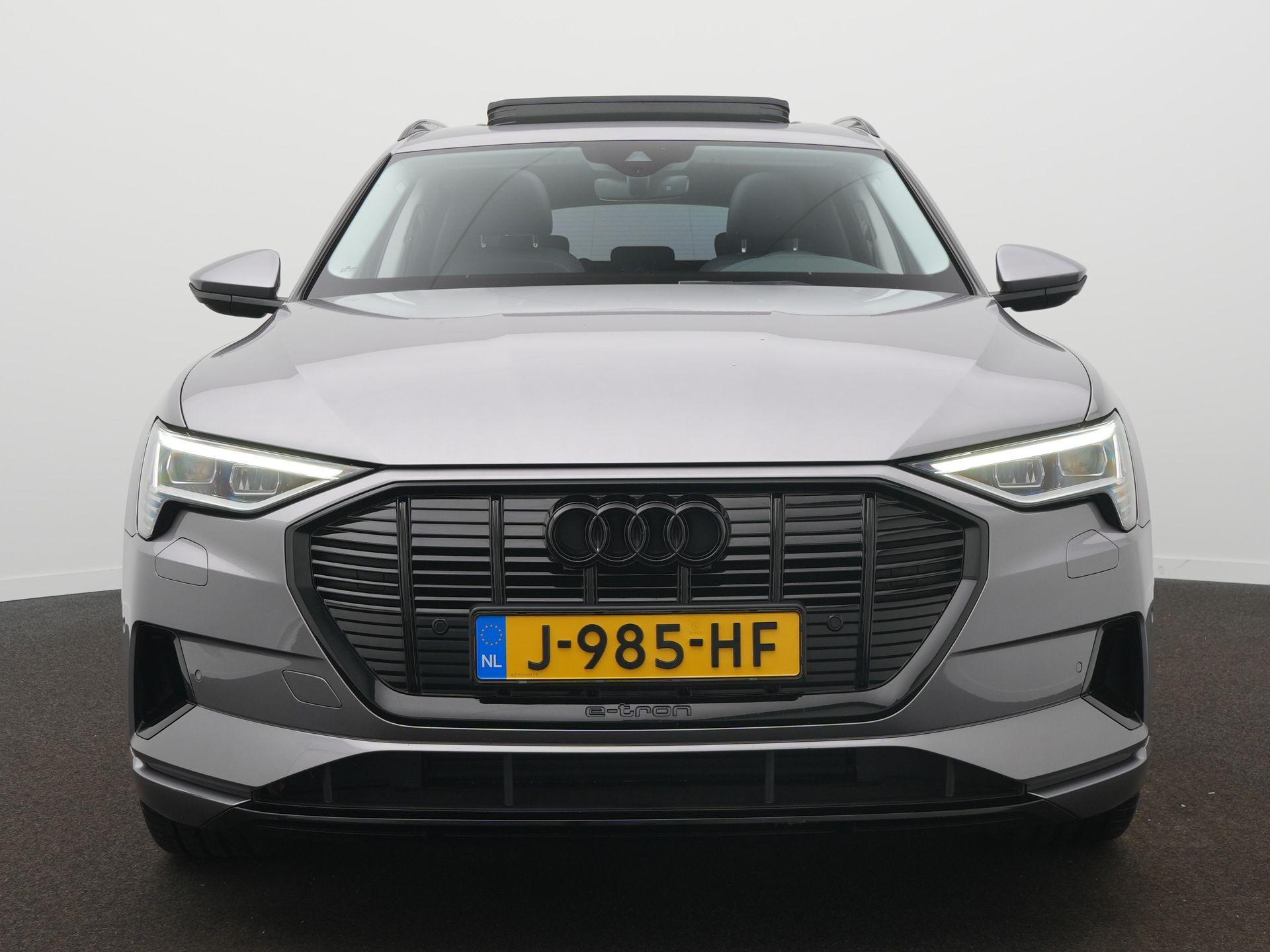 Foto van Audi E-tron