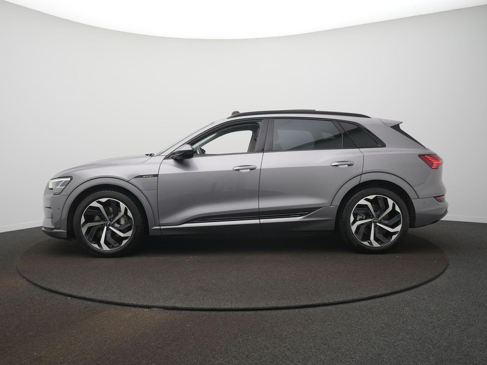 Foto van Audi E-tron