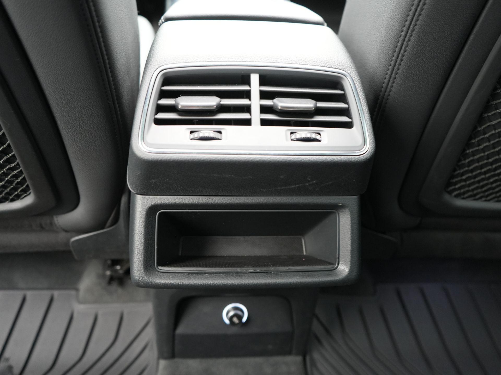 Foto van Audi E-tron
