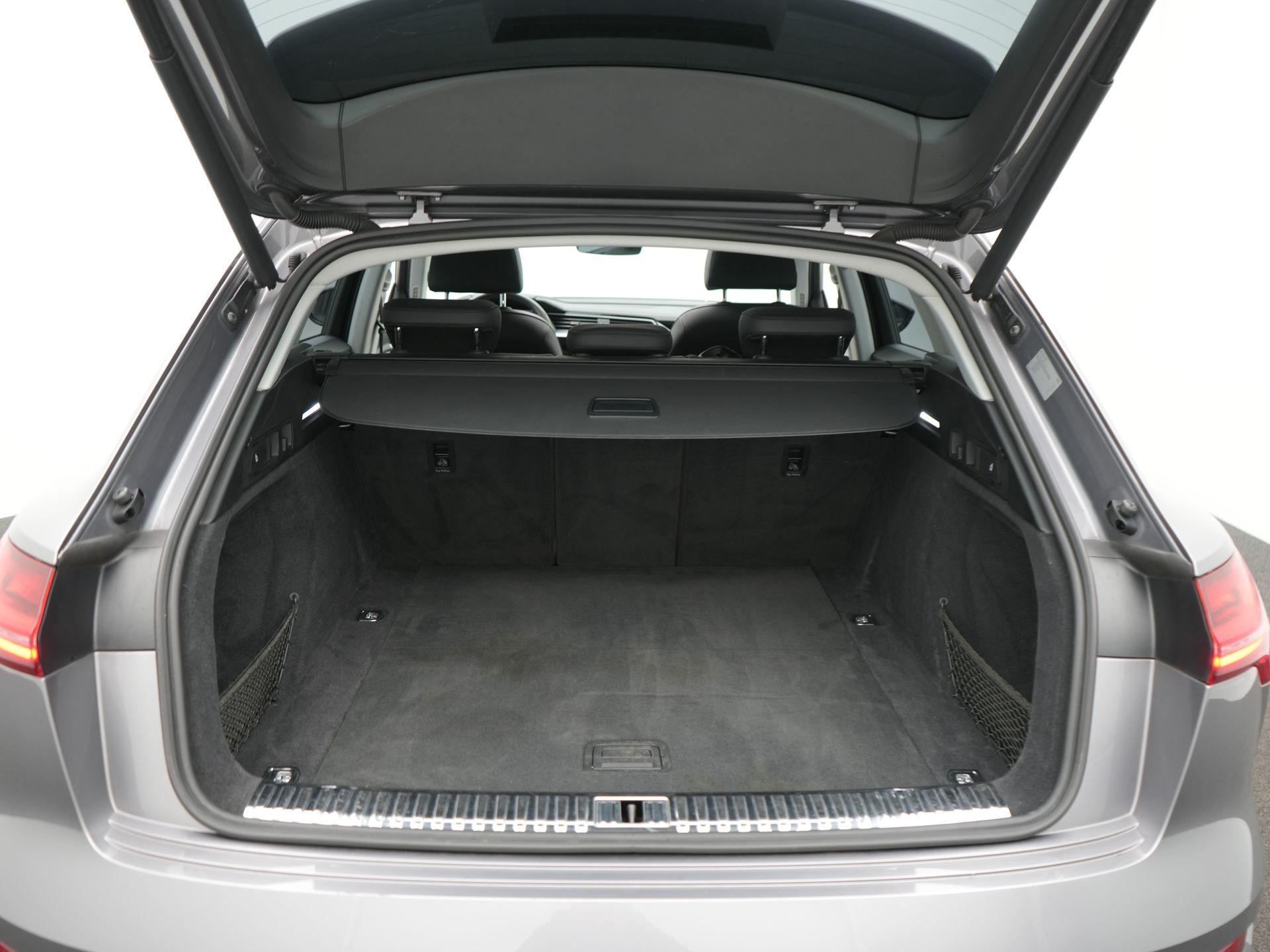Foto van Audi E-tron