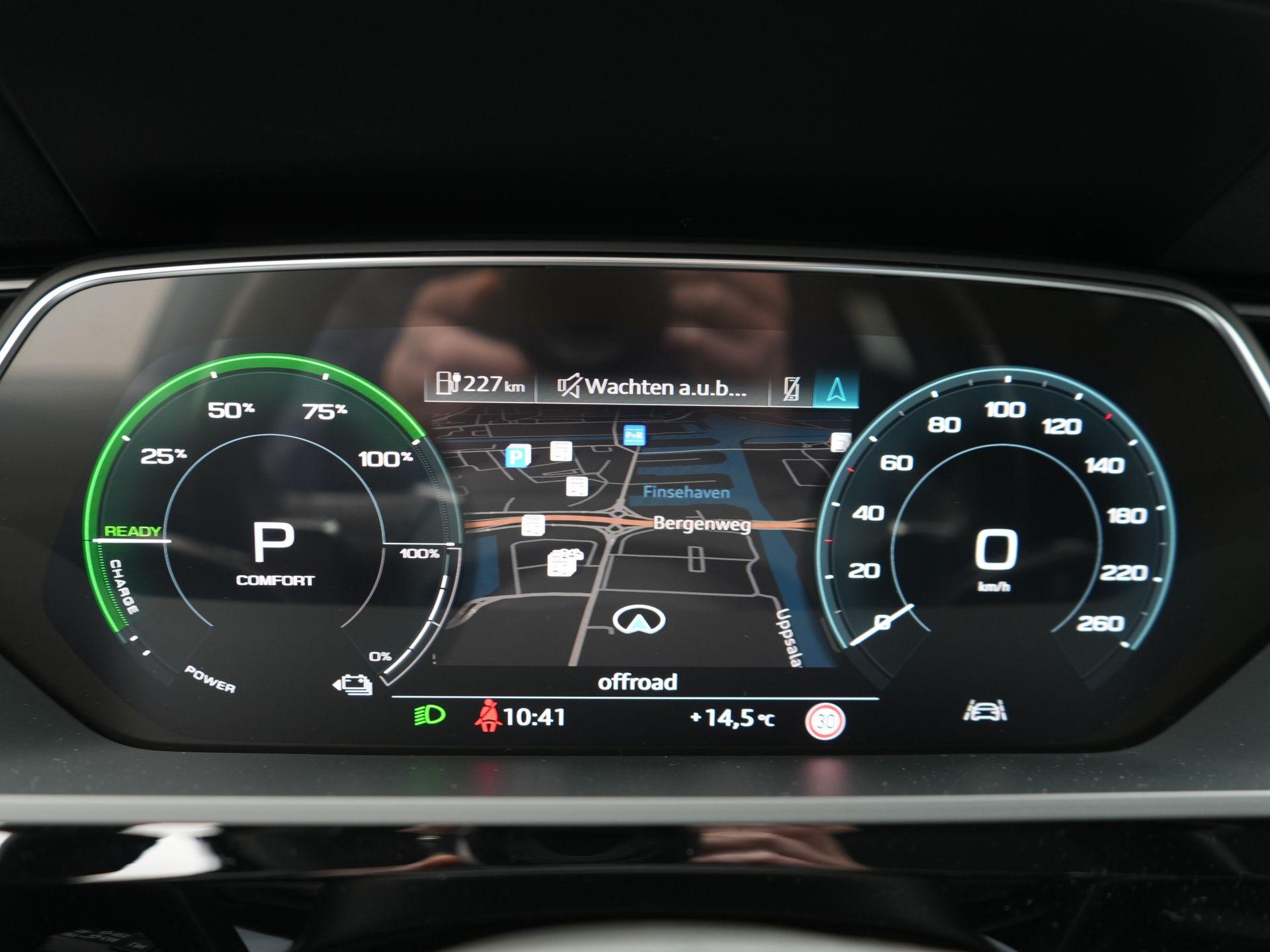 Foto van Audi E-tron